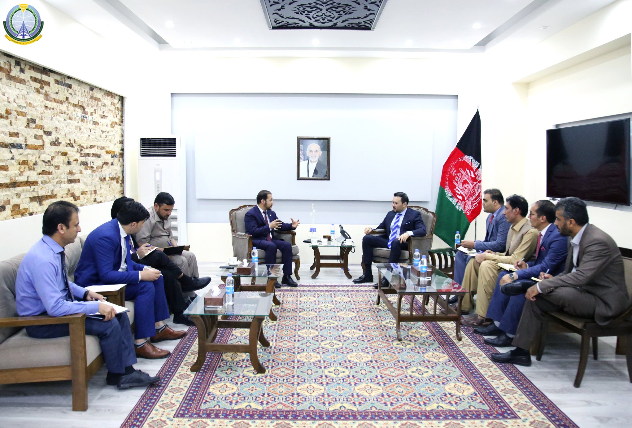 Acting minister of Communications and IT meets with Kabul Mayor