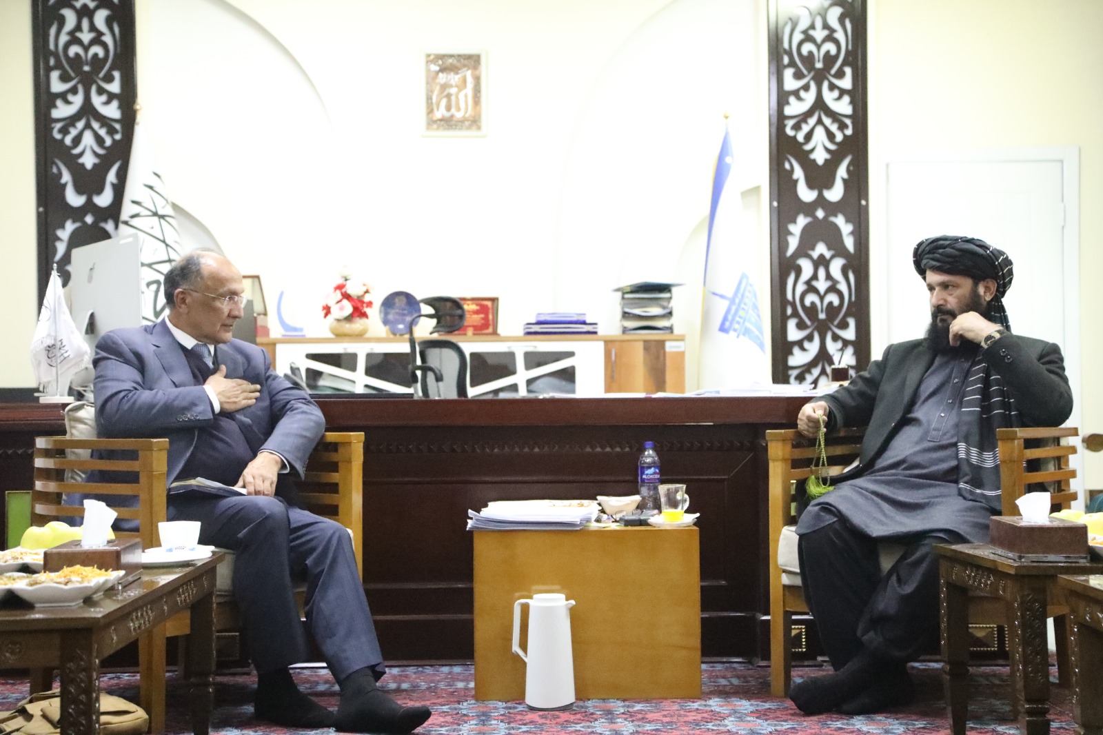 ملاقات وزیر مخابرات با آغاخان