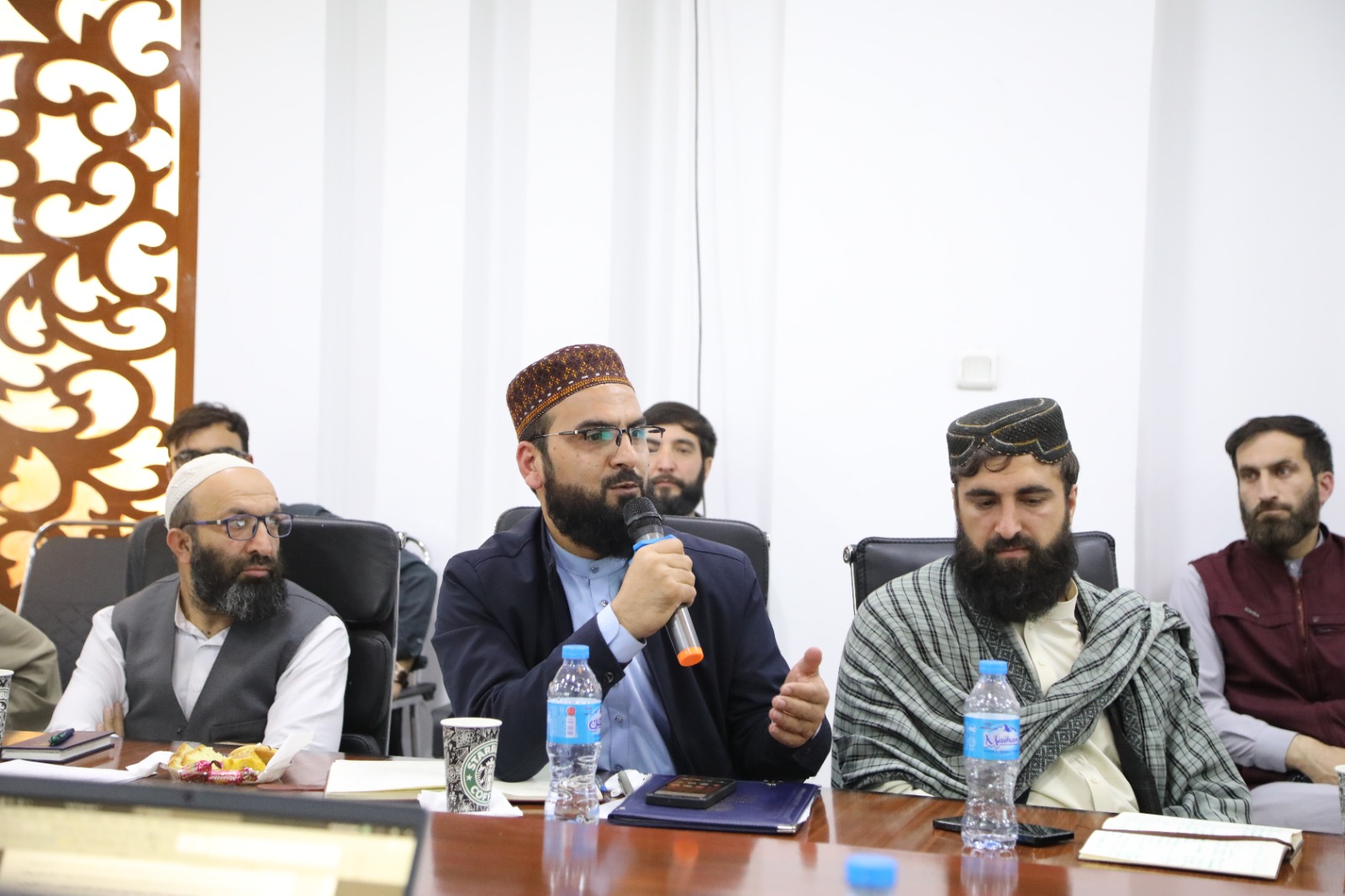 پاسخ به سوالات